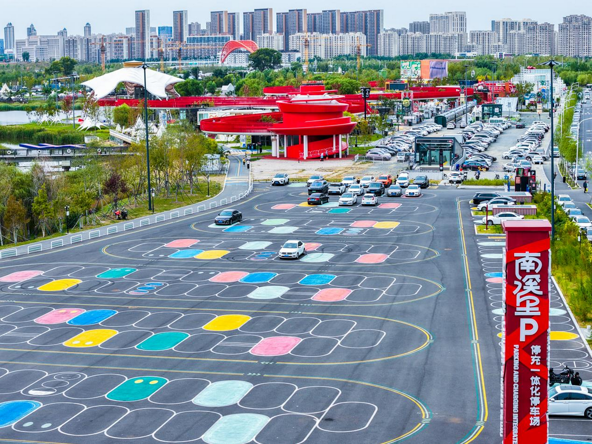 城投南溪里P+R停充一体化停车场